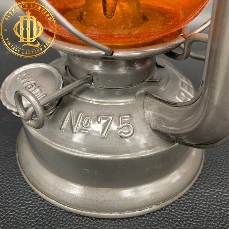 L'Abeille BEE 75 lantern | Oldman's lantern