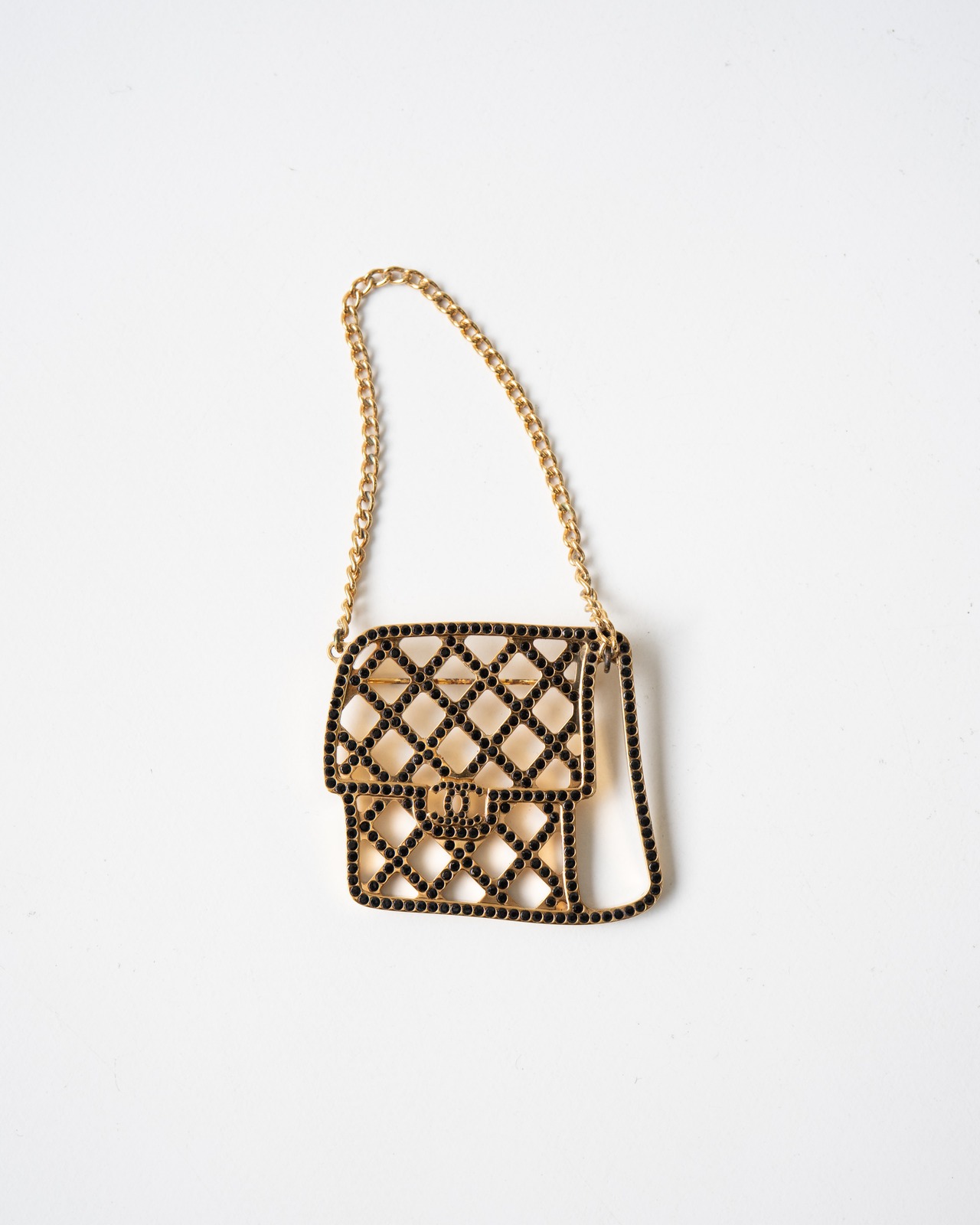〈CHANEL〉Matelasse Bag Brooch 2017AW