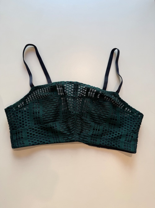 OVERNEATH/Bra042-26
