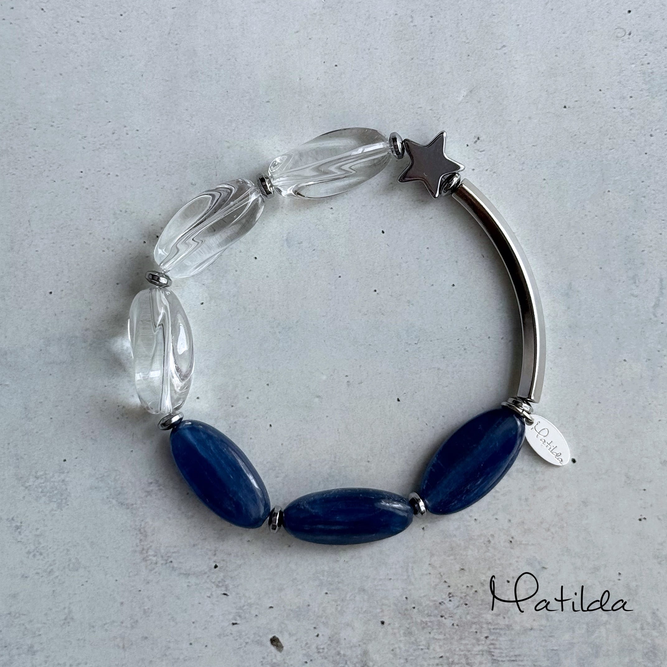 Tube & stone bracelet(カイヤナイト×クォーツ)