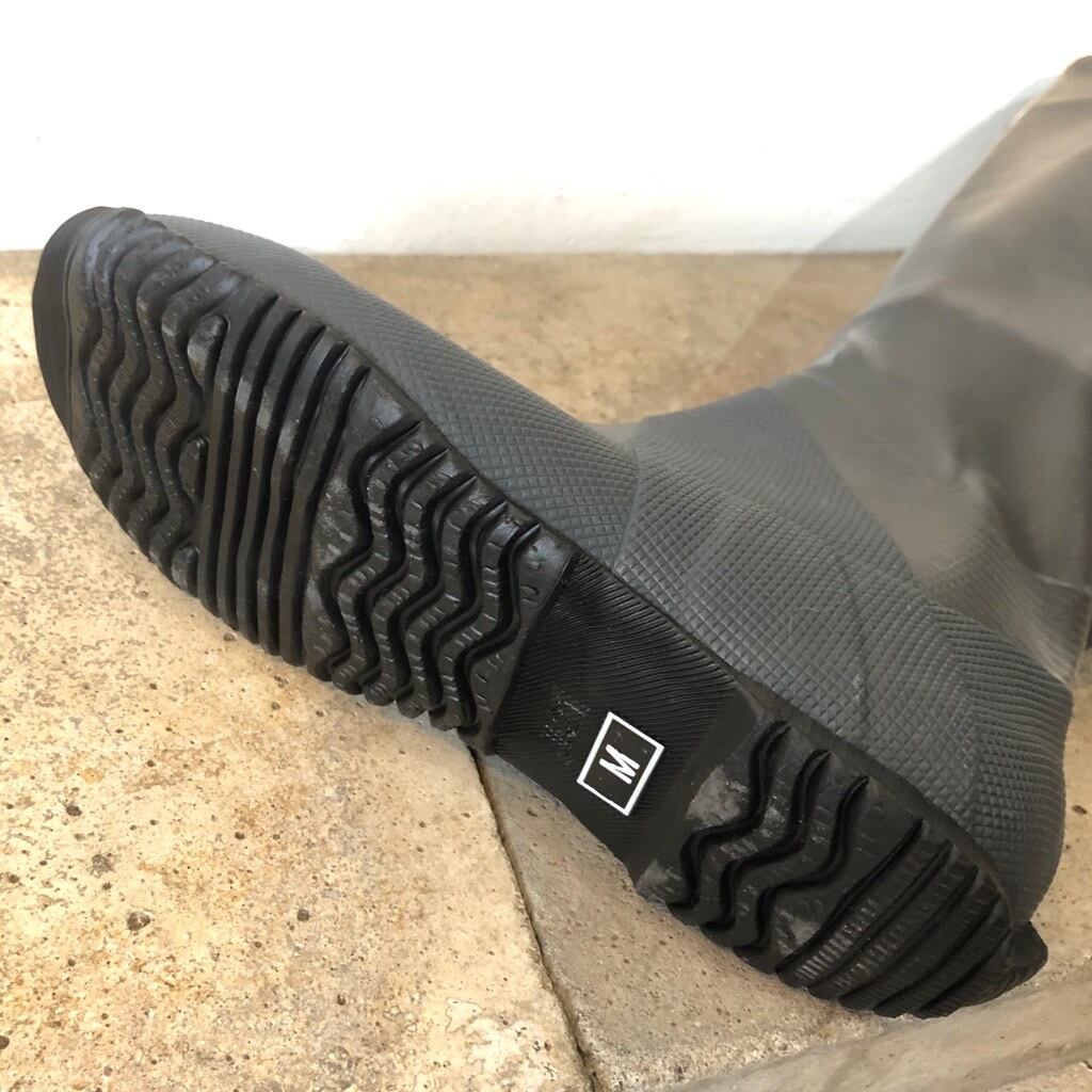 ハートの行方 精密機器の運搬や保管に便利なキャリータイプの耐衝撃ハードケースを