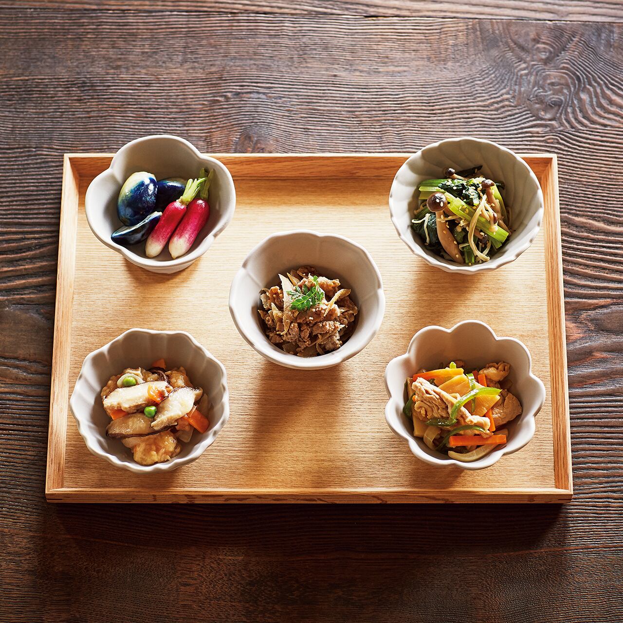 有田焼 フラワーボウル［0130213261］ | THE TIMELESS ONLINE SHOP