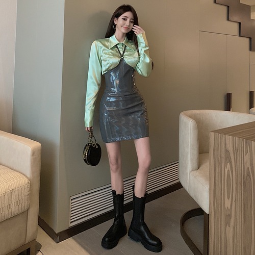 光沢感 ワイルド ツーピース ロングシャツ ブラウス トップス チェーンドレス ワンピース レザースカート ボトムス タイト ミニスカート レディース 長袖 ライトグリーン グレー スタイルアップ スリム 大人 クール ゆるカジ ストリート セクシー 男ウケ デート服 楽ちん