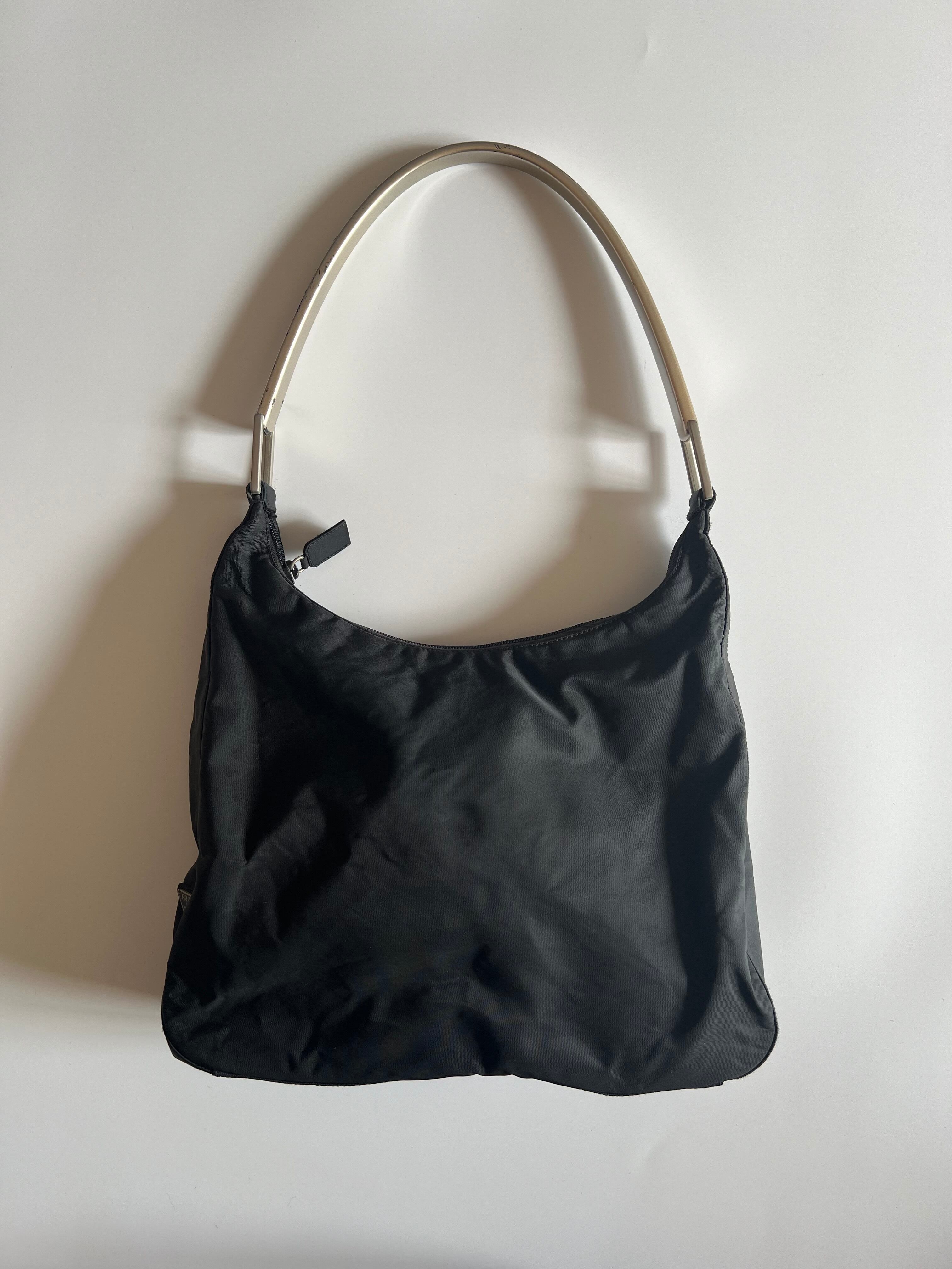 FW1998 PRADA NYLON SILVER HAND BAG | triptraproll
