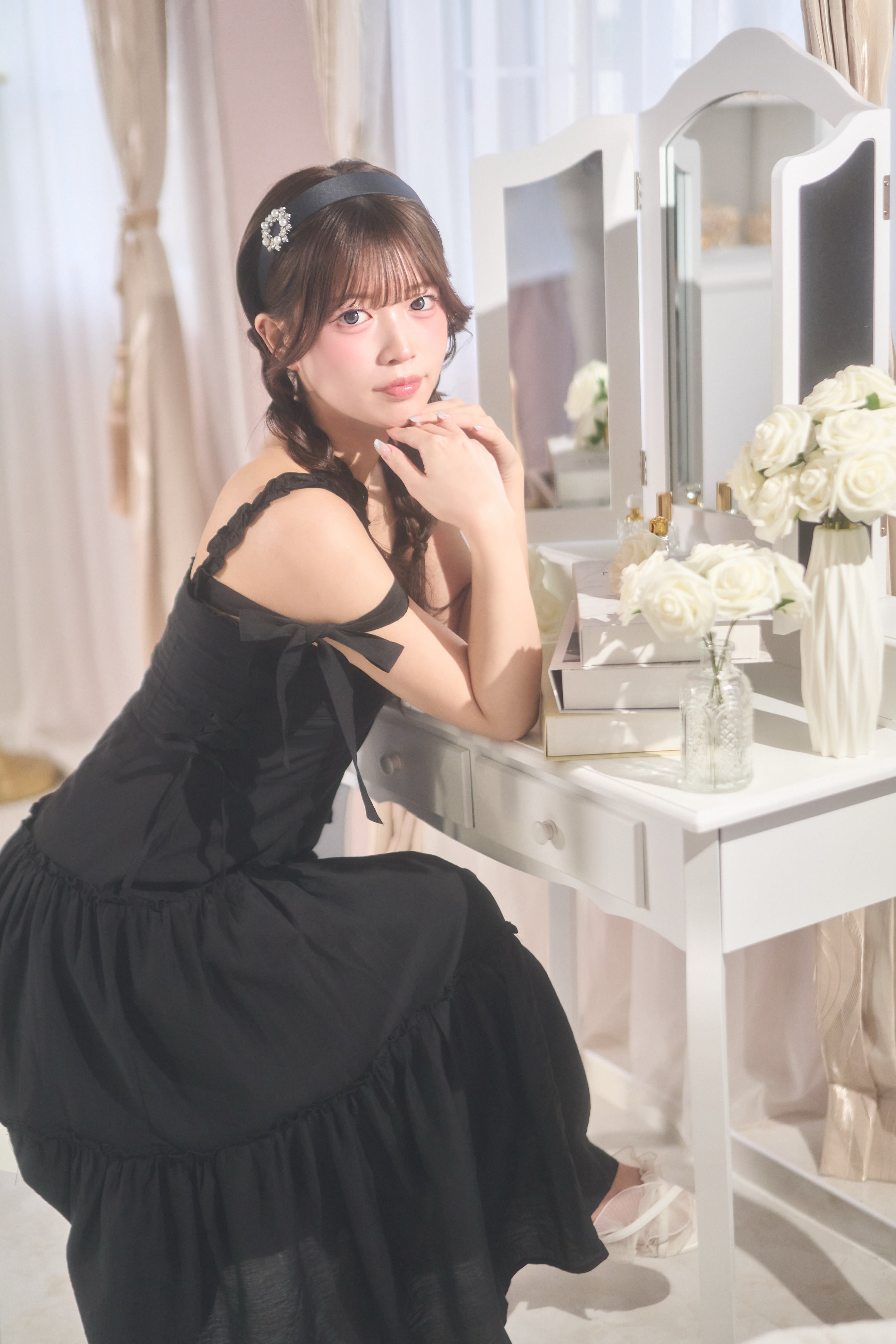 milky ribbon tiered op