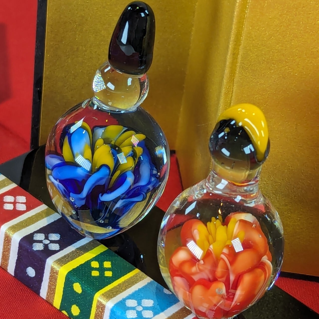 硝子のインプロージョン花雛人形 | Glass Studio a_bee