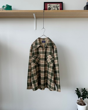 -Pendleton- Vintage 70s L Board Shirt made in USA