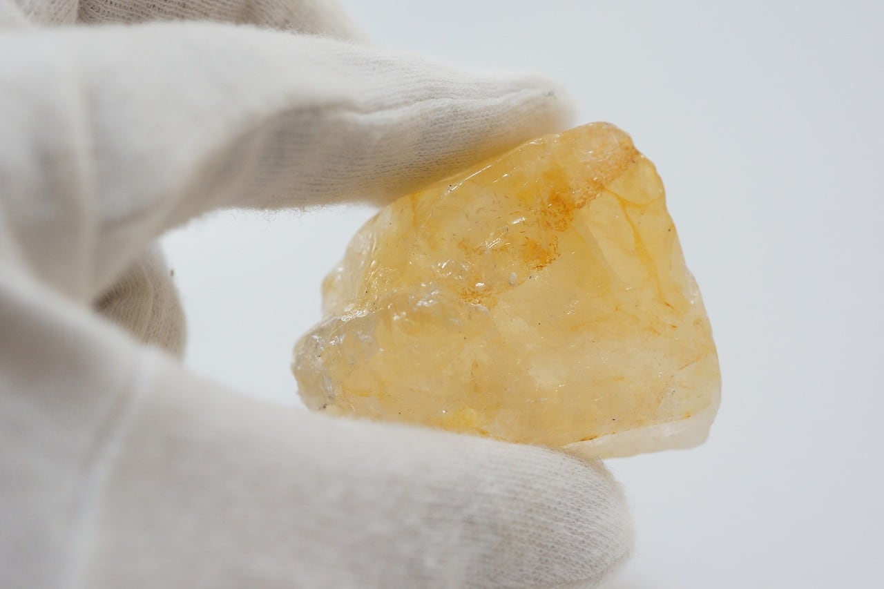 ヘマチッタ水晶 約   天然石•パワーストーンのクリスタルドリーム