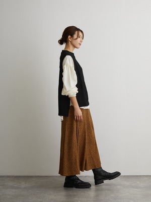 No.22502 エステルパッチワークニットベスト Black
