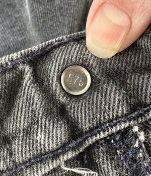 -Levi's- Vintage 90s W38L30 550 Denim Pants made in USA