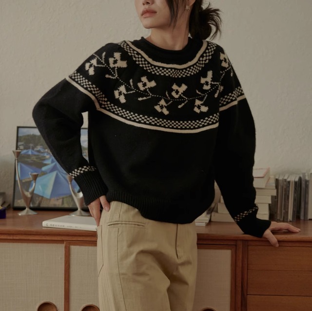 nordic retro style sweater   【2023101902】