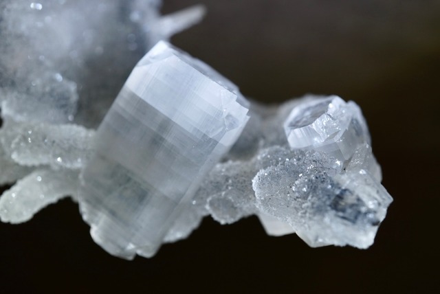 アポフィライト/カルセドニー Apophyllite/Chalcedony 1392