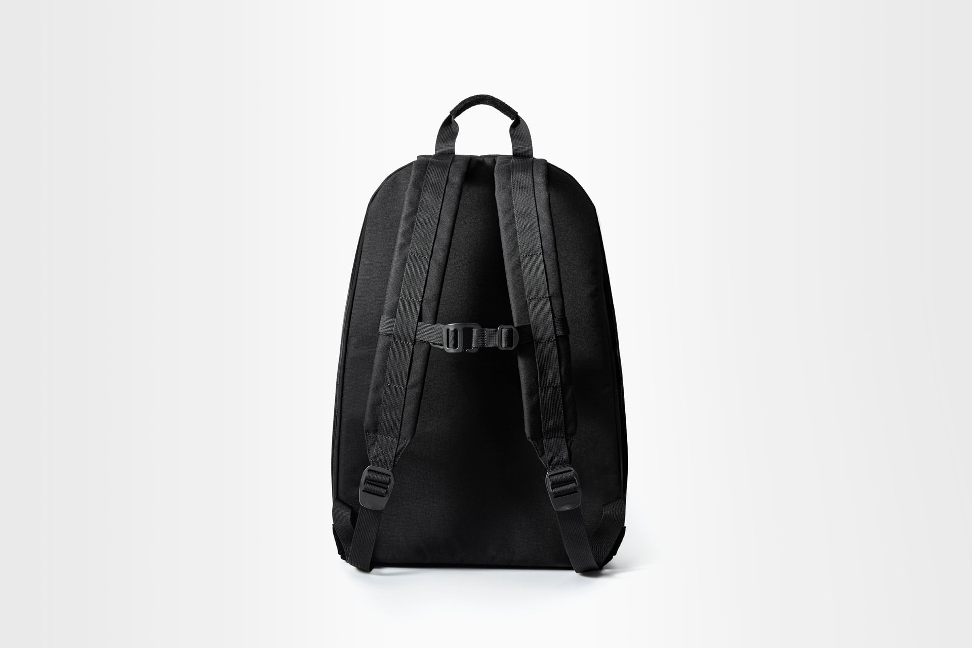 THE DAY PACK Mサイズ 黒 THE DAYPACK（Mサイズ・ブラック） | docketstore