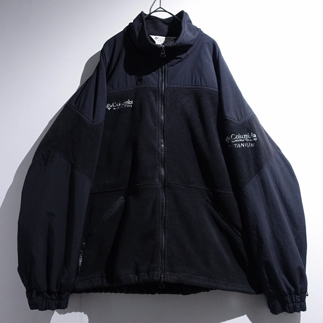 90s "Columbia" TITANIUM Black Nylon Switching Design Double-Zip Fleece Jacket