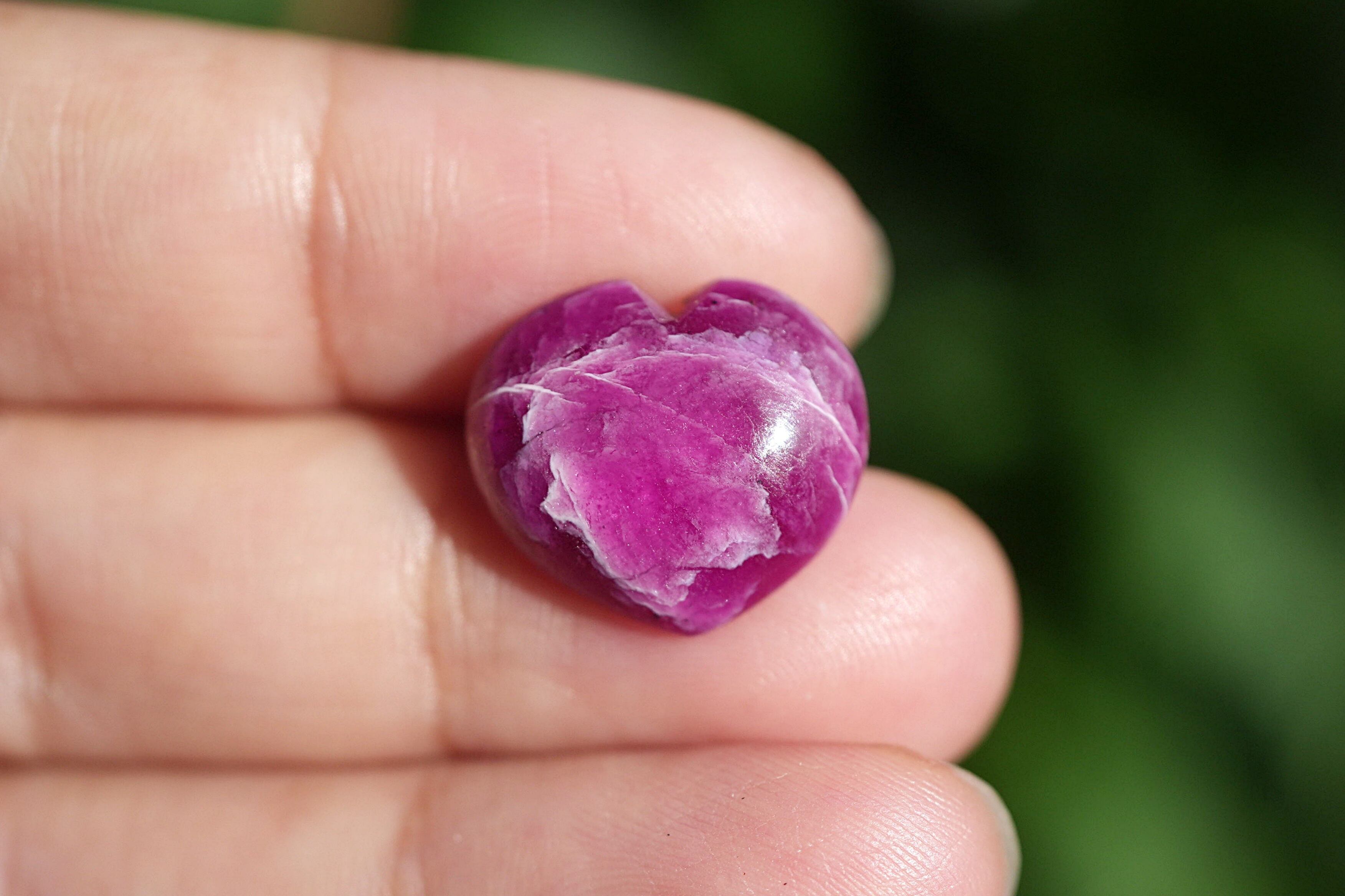 ローズルビー☆ハート型☆ルビー s1504 | Funky garuda Stone