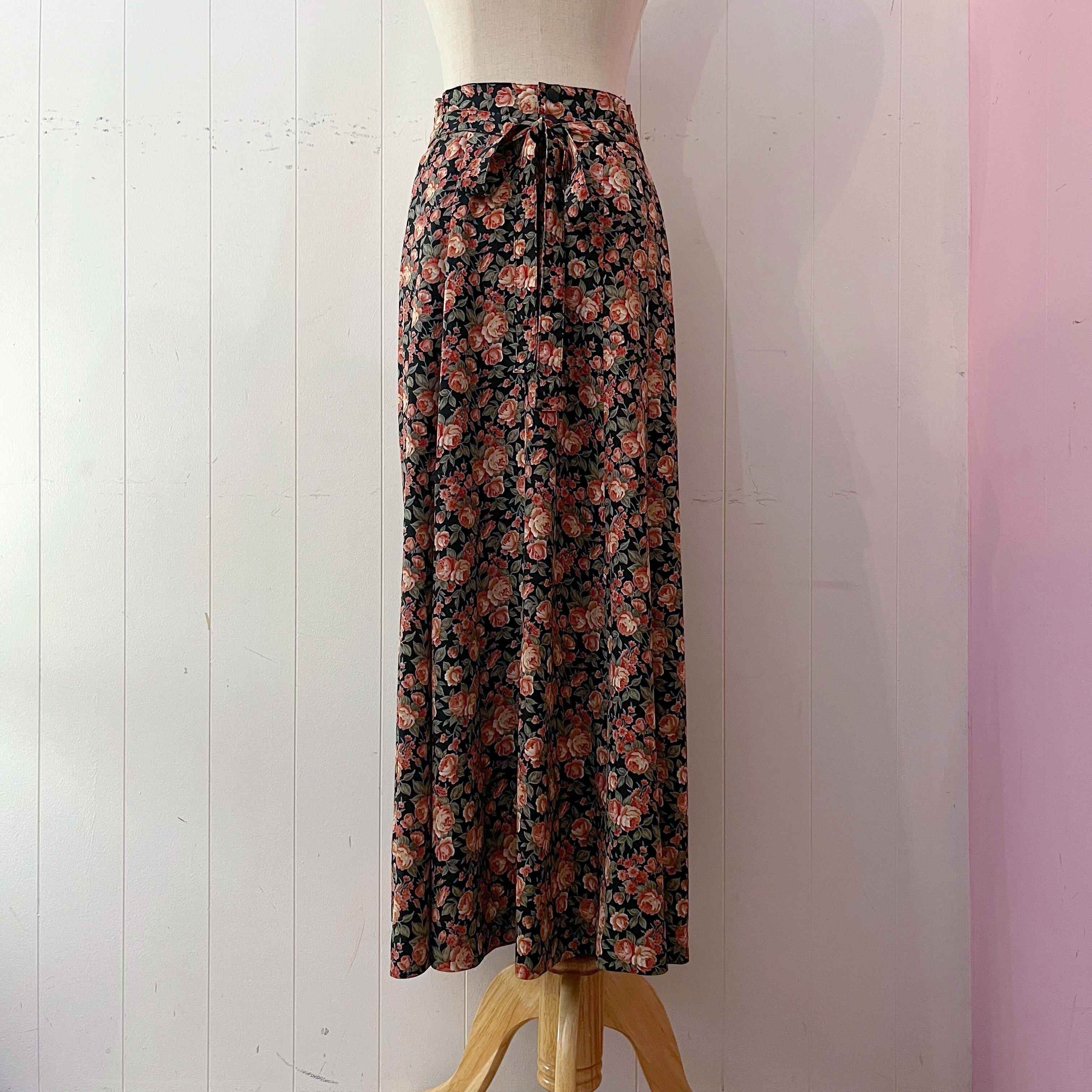 waist ribbon rose tuck flare skirt