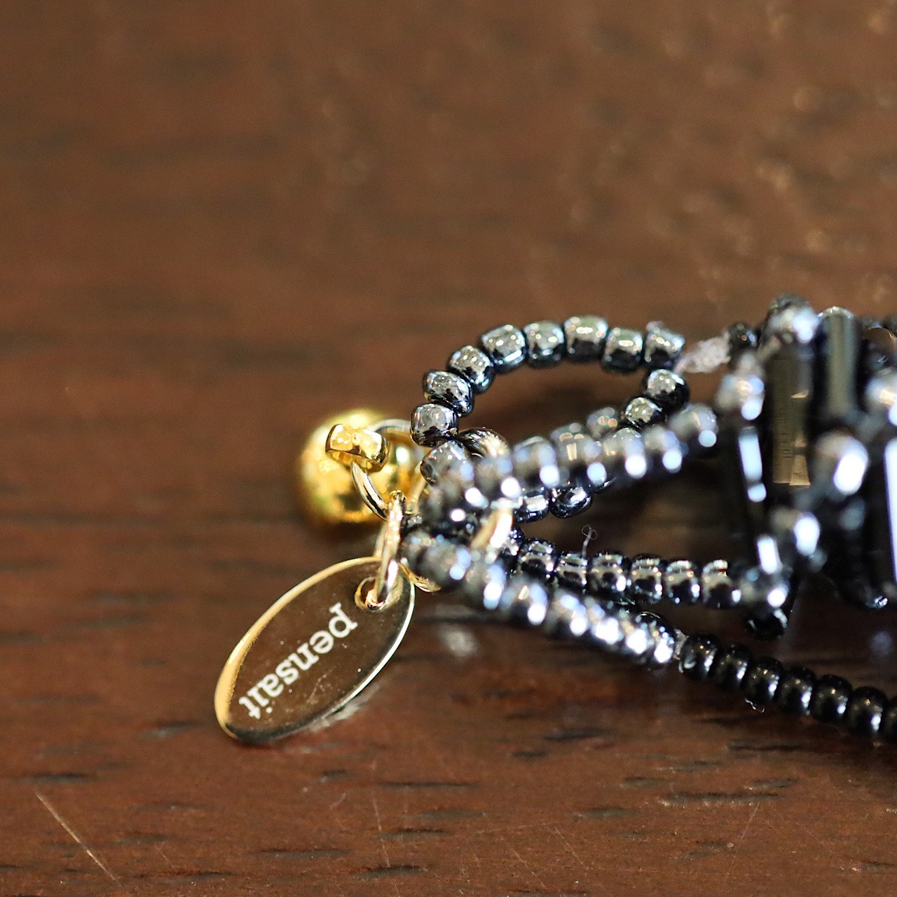 Kanade 奏 ブレスレット / Black flower