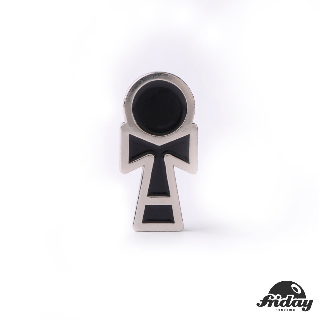FRIDAY KENDAMA PIN BADGE BLUE | FRIDAYKENDAMA
