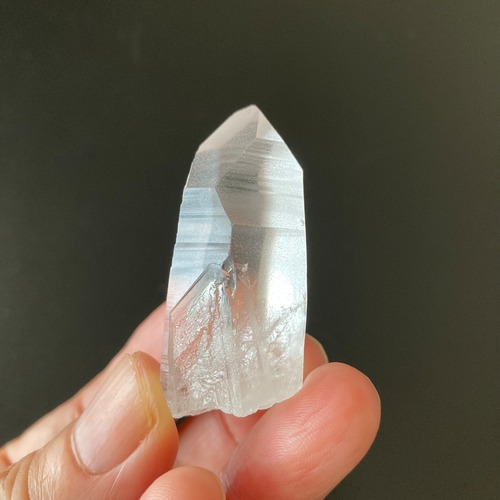 ブラジル・セラデカブラル産・レムリアン・ライトニング水晶ポイント ③28g　【雷水晶】