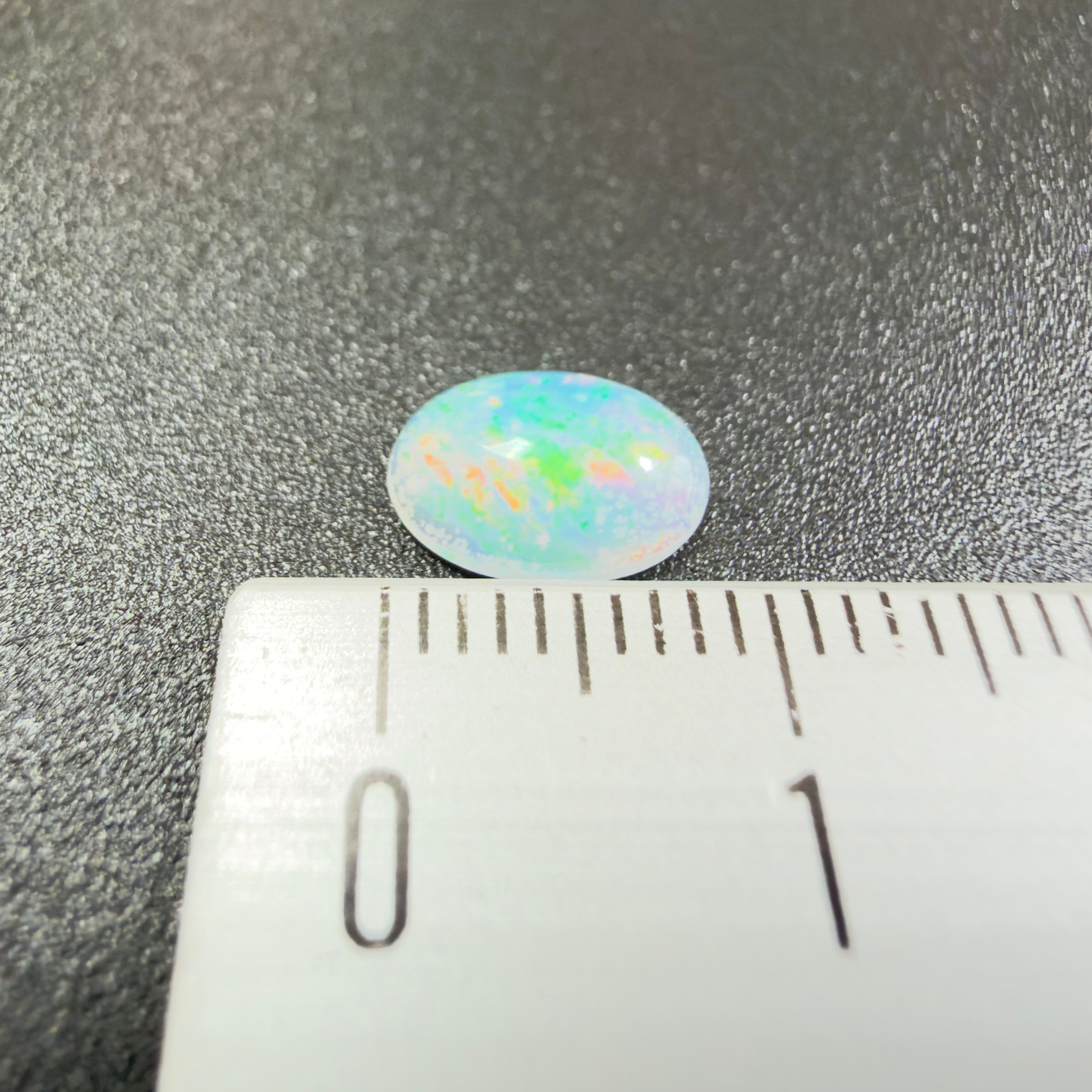 オパール】 ルース エチオピア産 0.77ct | たからいしルース