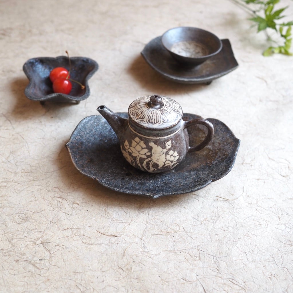 土本訓寛・久美子/象嵌 茶壺 鴛・唐子