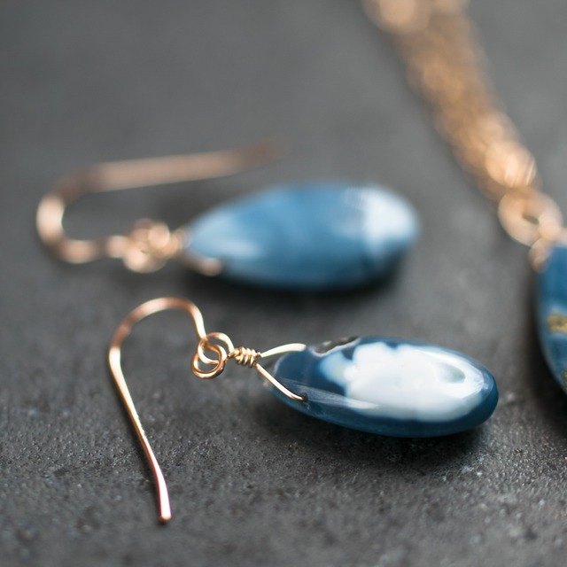 ☆希少高品質ペルジアンブルーオパールスムースペア blue opal AAA☆14kgf☆フックピアス・イヤリング