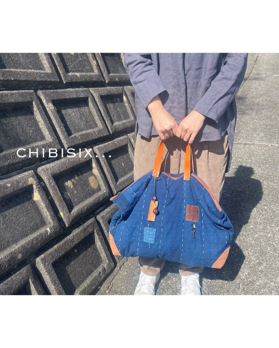 chibisix■■ハンドメイド 　古布　 バッグ　■■　縞　藍染め　リメイク　手作り 栃の実■■ chibisix□□ハンドメイド 古布 バッグ□□筒描き 家紋 丸に四方木瓜 革