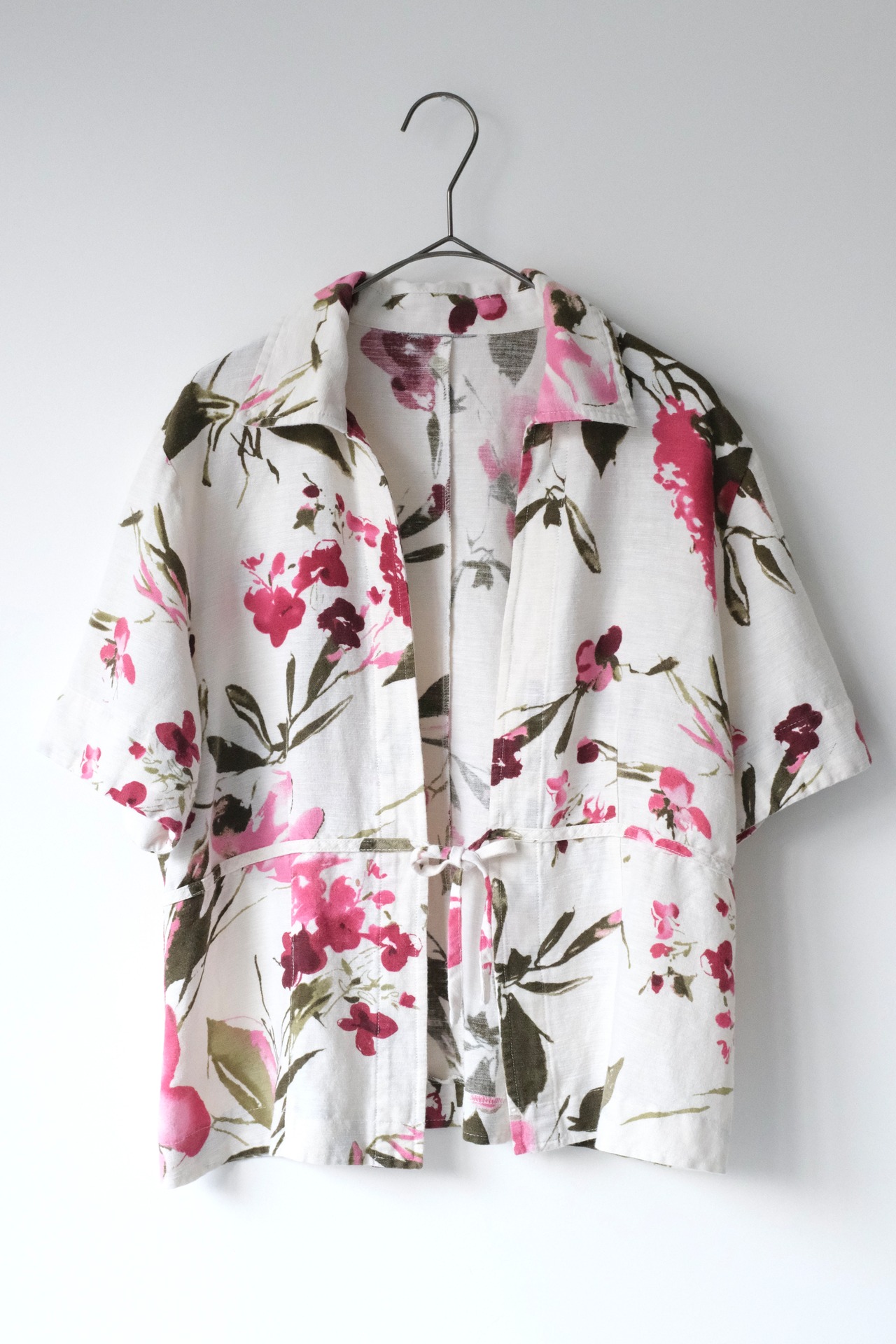Botanical print tie-front shirt jacket