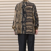 design pattern open collar shirt
