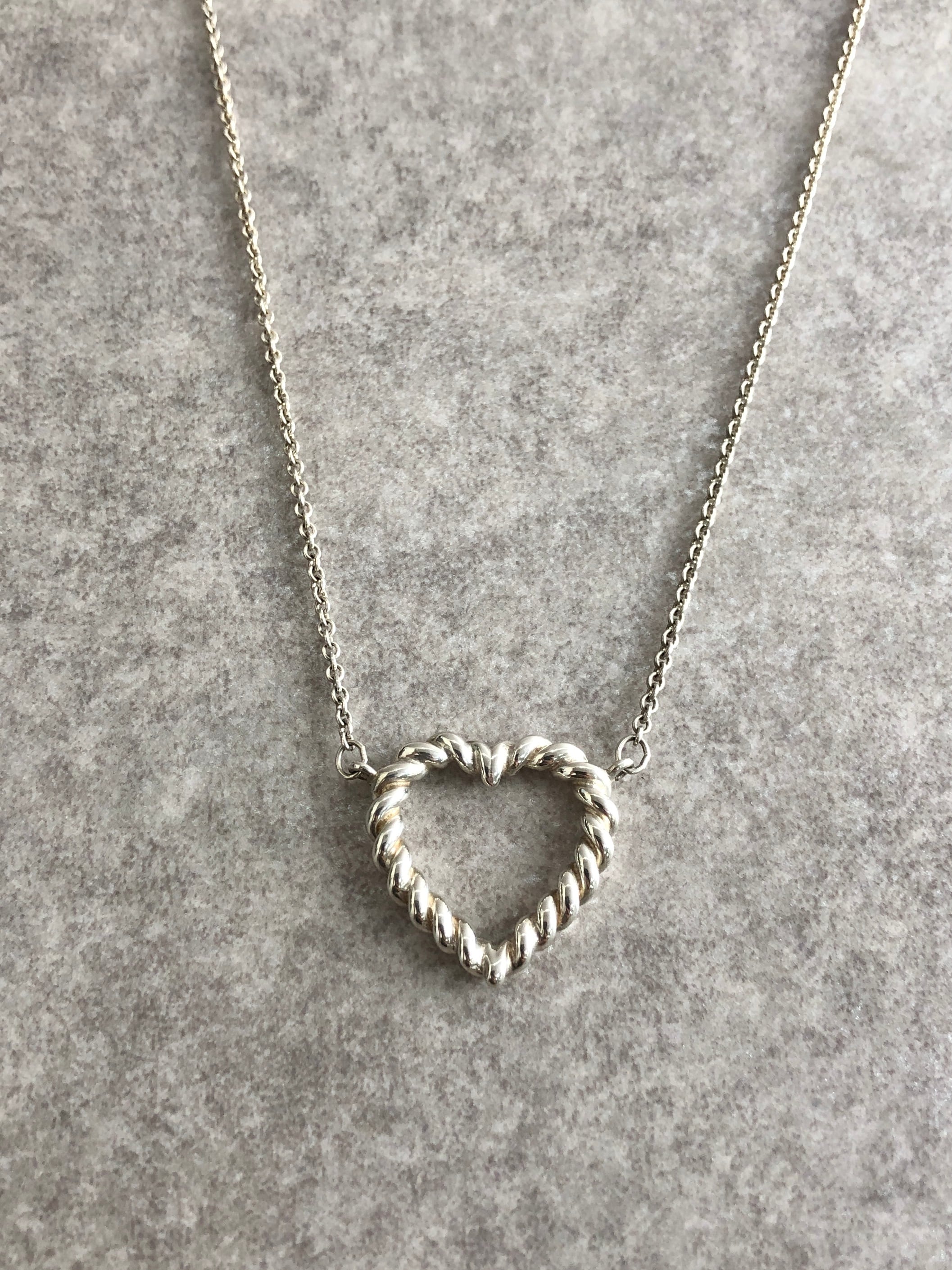 Tiffany & Co. ティファニー ネックレス シルバー ツイストハート 925