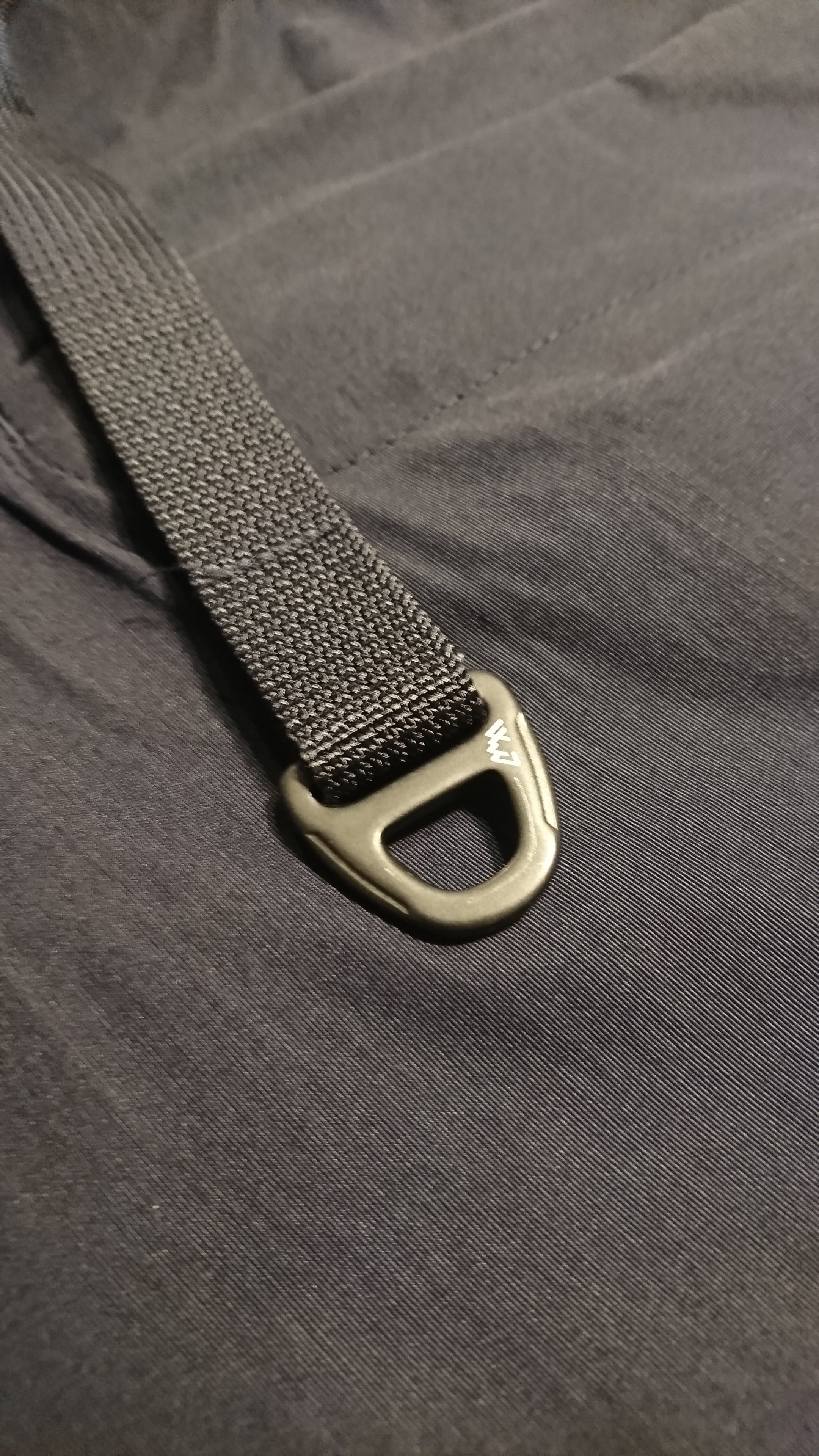 COMFY CMF OUTDOOR GARMENT 