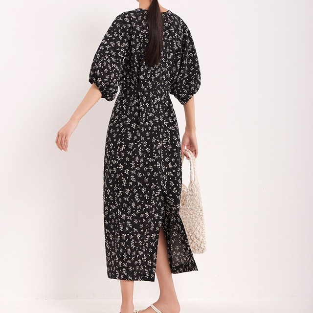 volume sleeve dress　10930