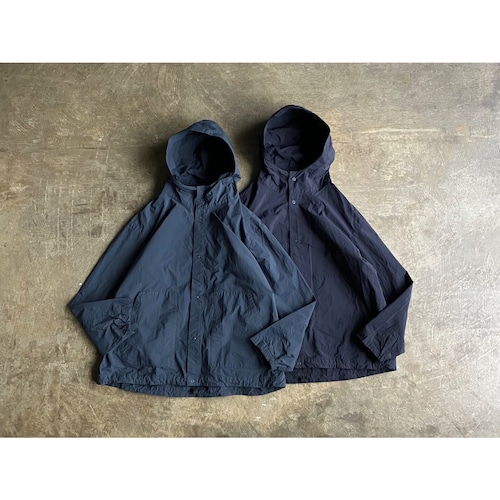 STILL BY HAND(スティル バイ ハンド) Water Repellent Nylon Hooded Blouson