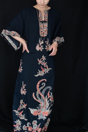 1970-80s Ethnic print caftan dress