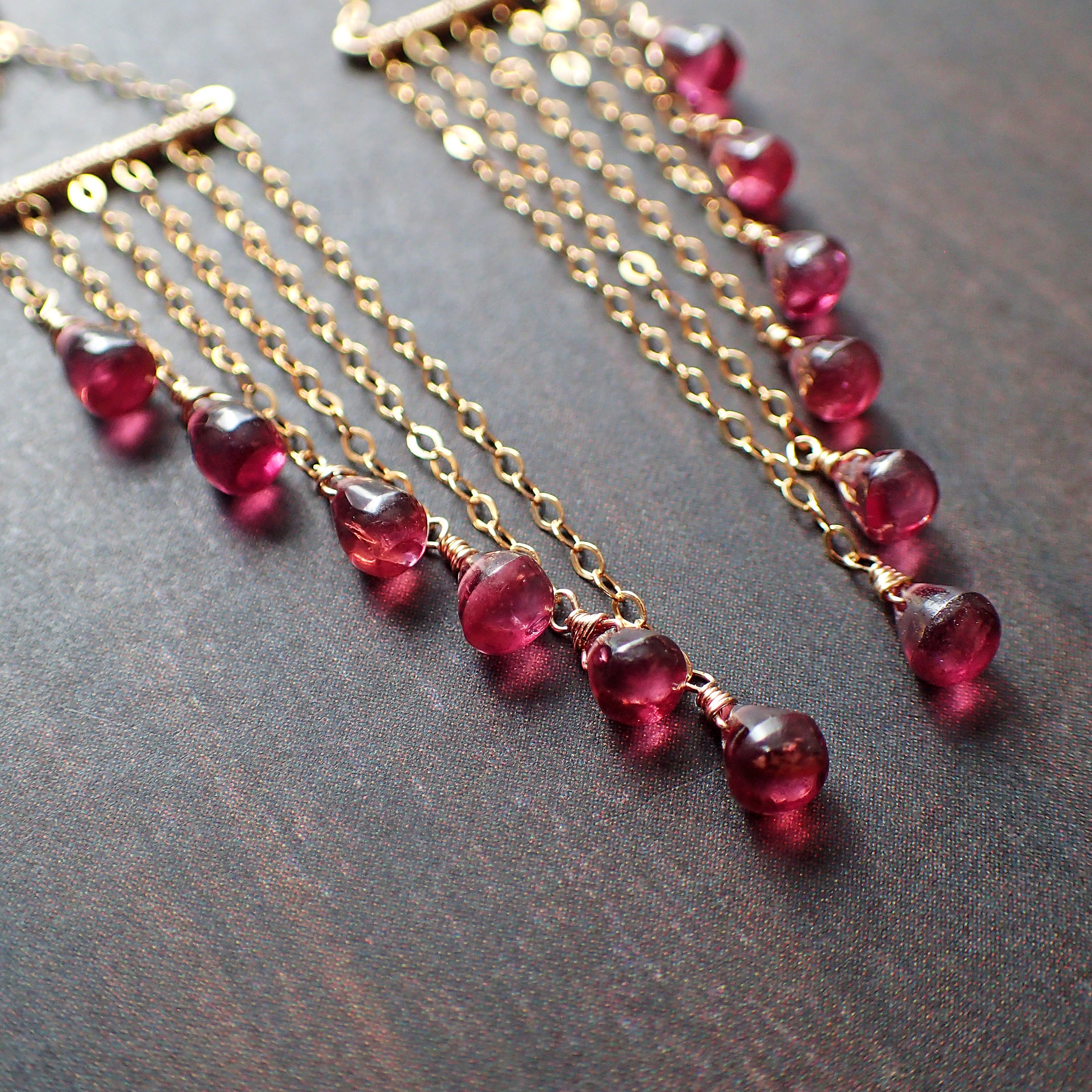 Garnet chandelier earrings | yukirra shop