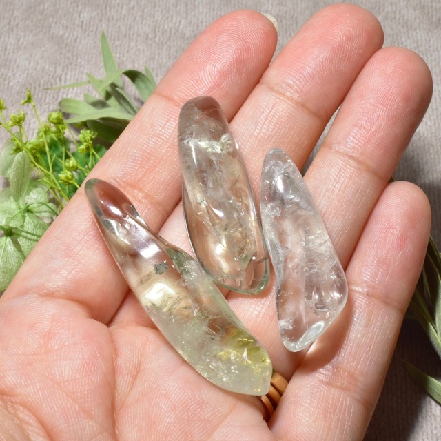 グリーンアメシスト 原石 ポリッシュタイプ 20gセット ランダム発送 ブラジル産 GAM11