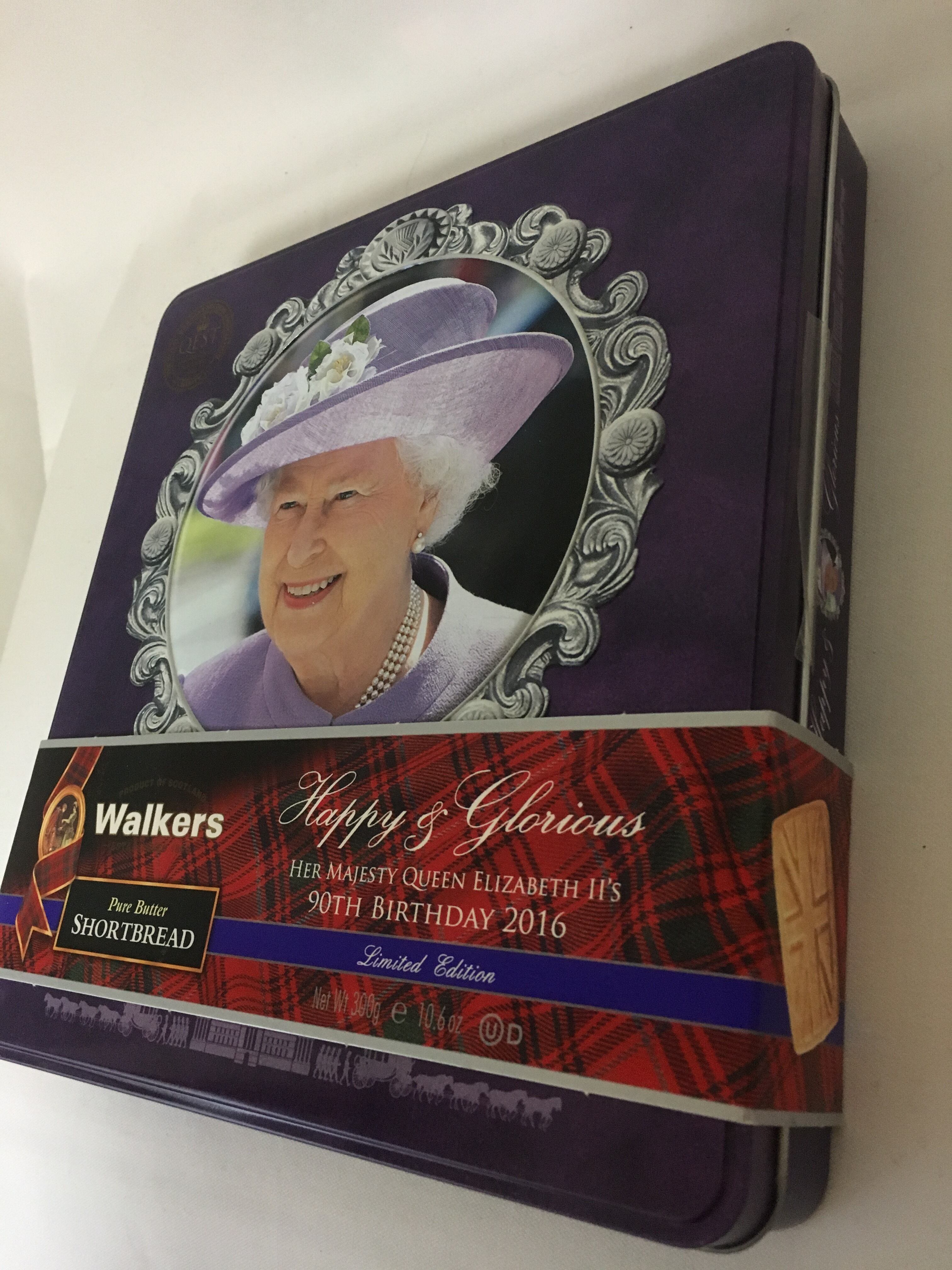 英国 WALKERS (ウォーカーズ) エリザベス女王 90才お誕生日記念 英国 WALKERS (ウォーカーズ) エリザベス女王 90才お誕生日記念