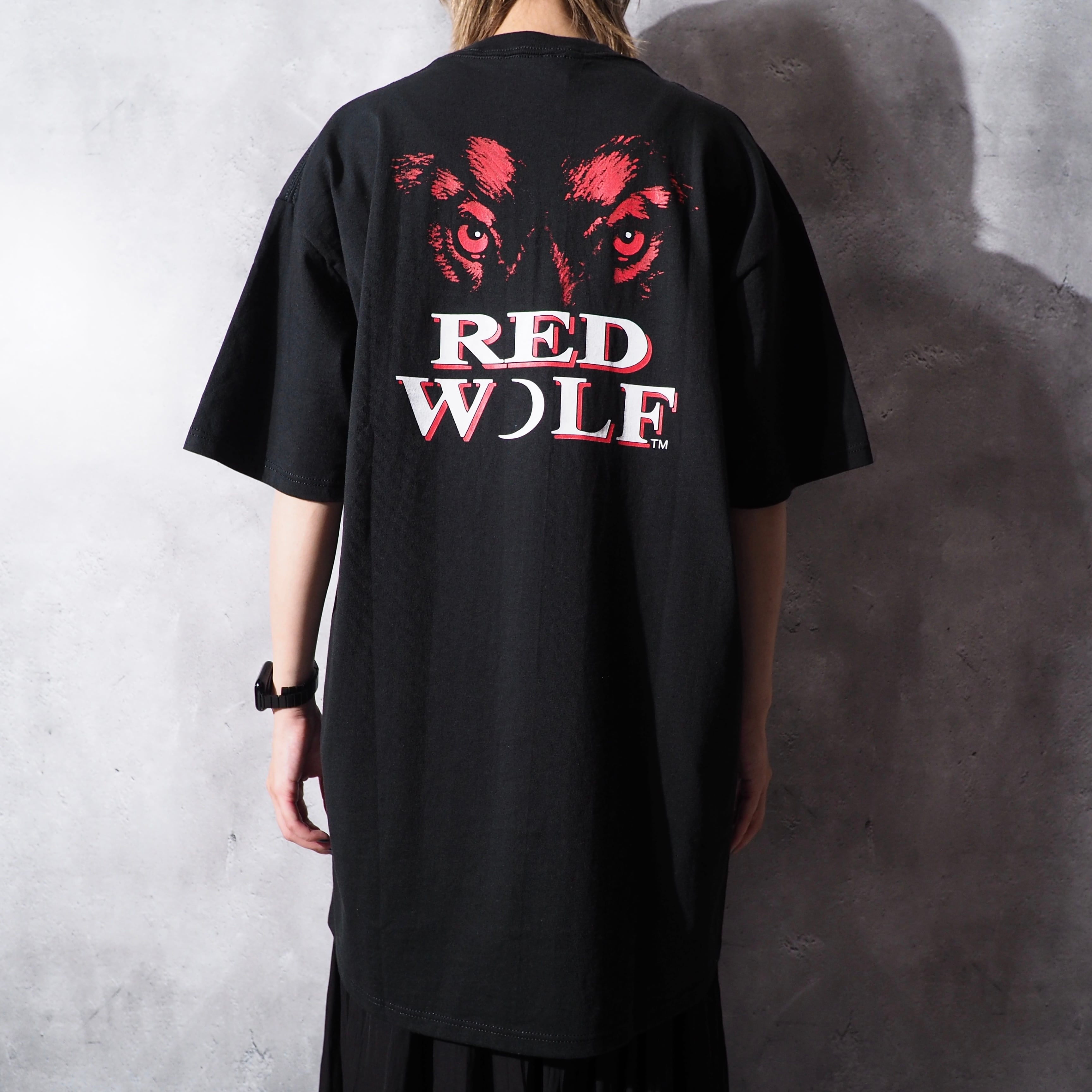 1990s ” RED WOLF ” wolf face printed black Tee (made in Usa 1990s ” RED WOLF ” wolf face printed black Tee (made in Usa
