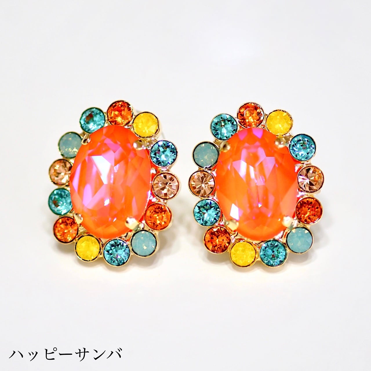 オーバルキャンディピアス 2022 Autumn | MAKI NUMOTO (マキ ヌモト