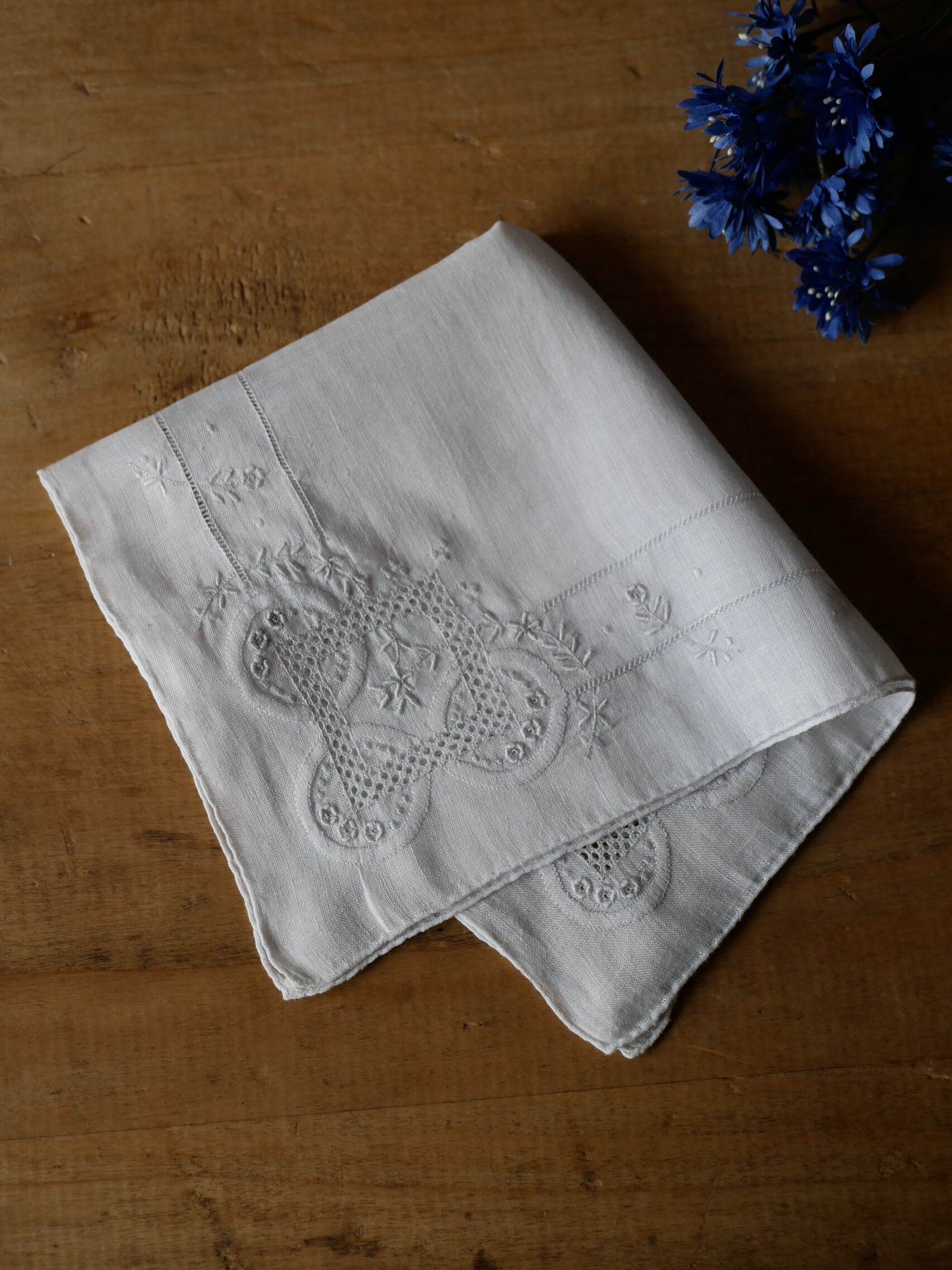 ハンカチーフ フランスアンティークのある暮らし ブロカントのある生活