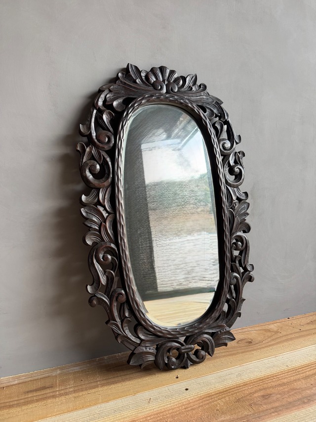 st17 レリーフミラー