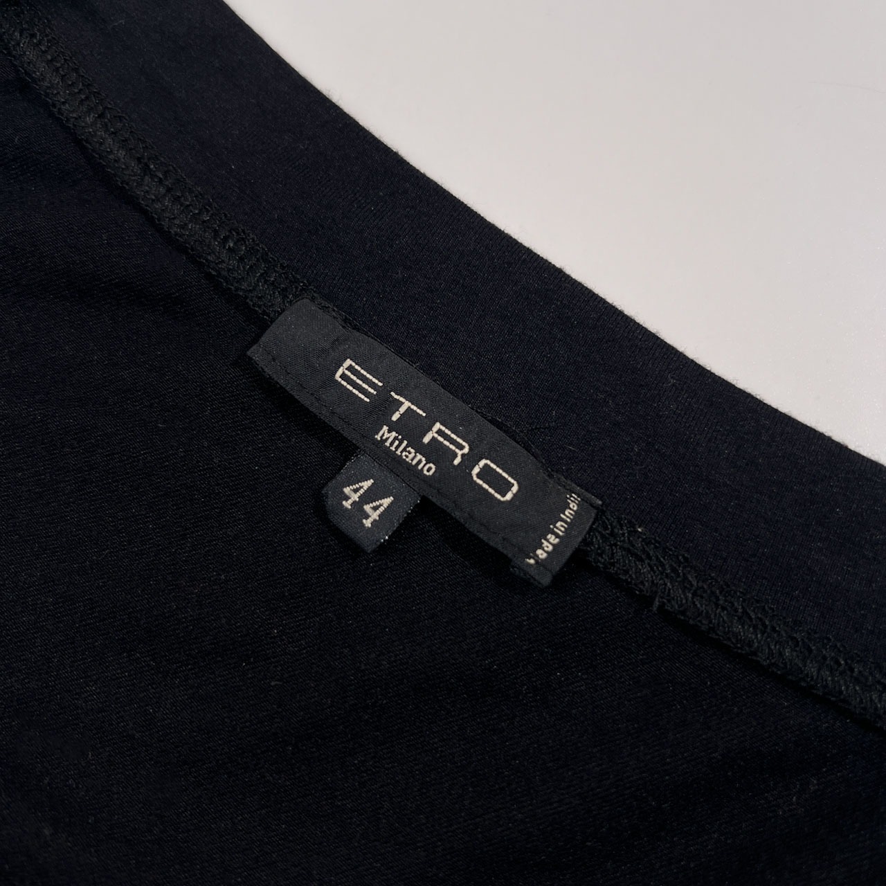 ETRO エトロ スパンコール Vネック レーヨン 長袖 Tシャツ ストレッチ カットソー サイズ 44 /ブラック/エトロファーイースト