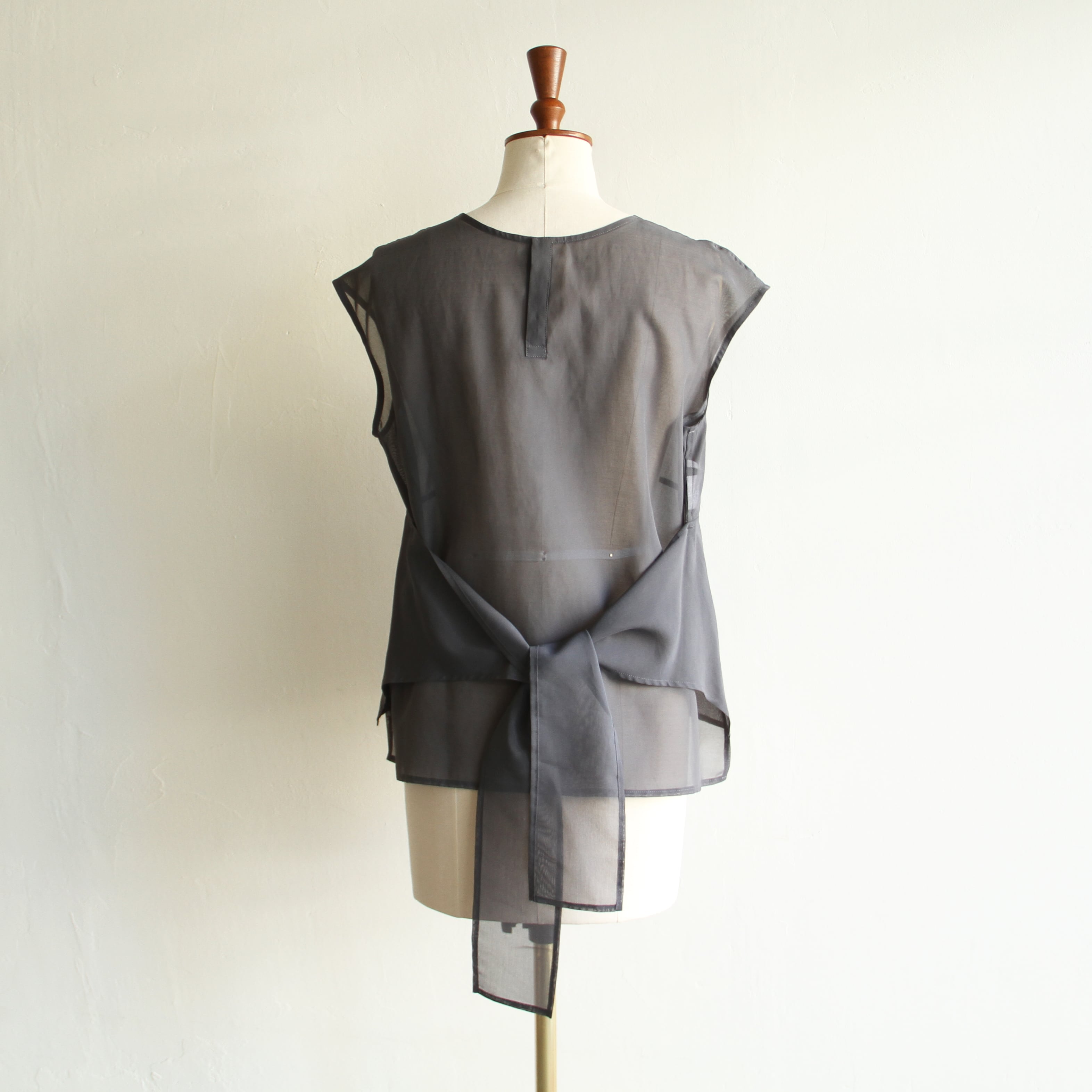 TENNE HANDCRAFTED MODERN【 womens 】Organza no sleeve TENNE HANDCRAFTED MODERN【 womens 】Organza no sleeve
