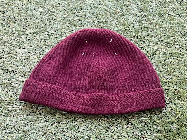 MAISON MARGIELA MM14 WOOL CASHMERE KNIT BEANIE BORDEAUX 45951