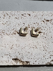 Small square pierce