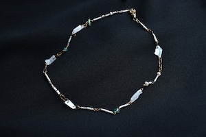 KAKERA shell necklace