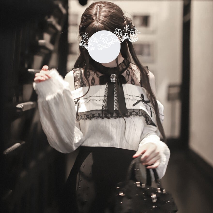 量産型クラシカル オフショル ニット レース ブラウス エレガント 胡桃木