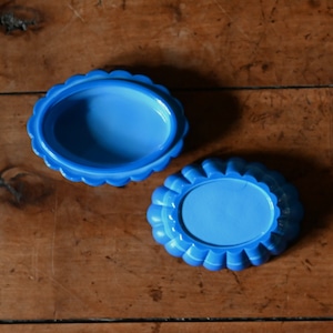 Accessory Cace / アクセサリーケース〈 チェコガラス・ブルー・収納・オブジェ・ディスプレイ・アンティーク・ヴィンテージ 〉