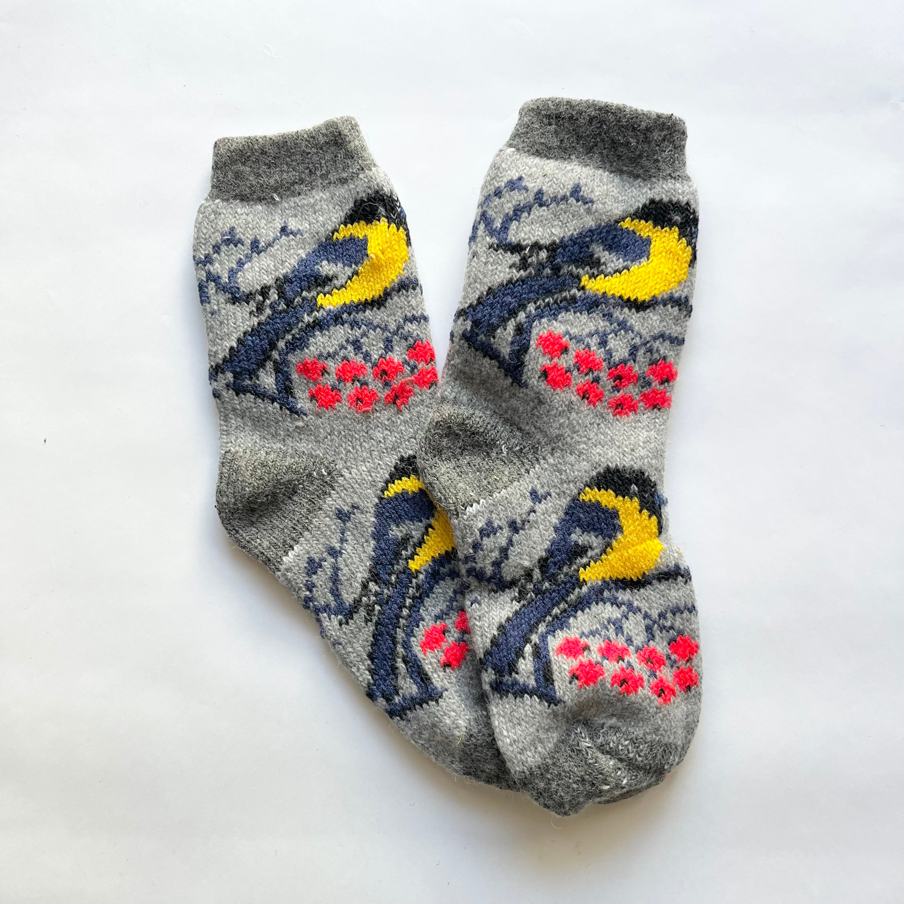 ウクライナ支援/ウールソックス(鳥とナナカマド柄)