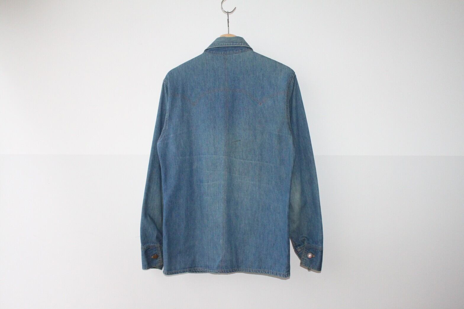 70s Levis Fresh Produce | VOLAR